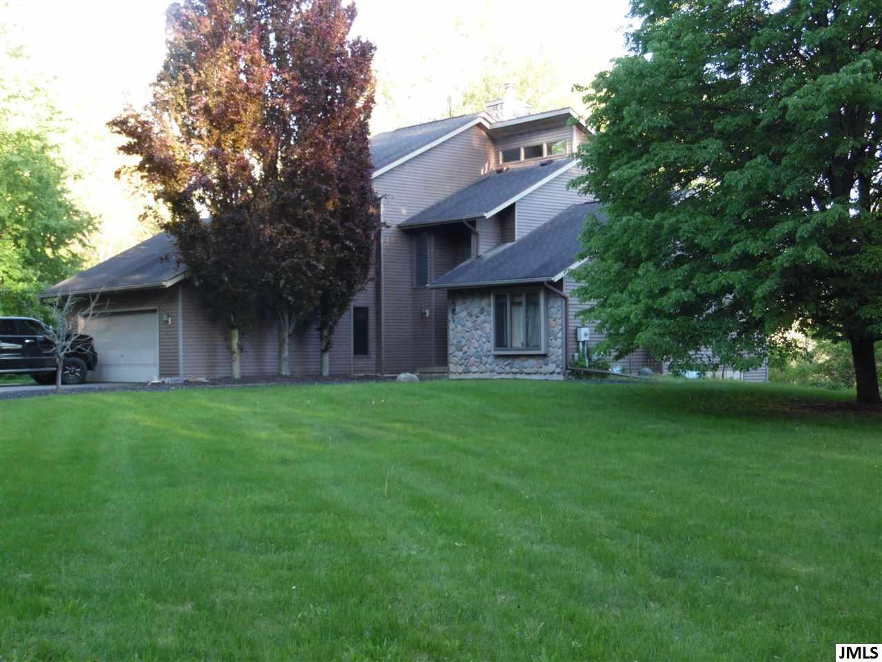 6395 Pepper Tree Lane Jackson, MI 49201 - Photo 1 of 4 Photo 1