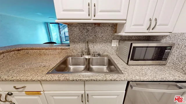 $3,750 | 7777 West 91st Street, Unit E1145, Playa del Rey, CA 90293