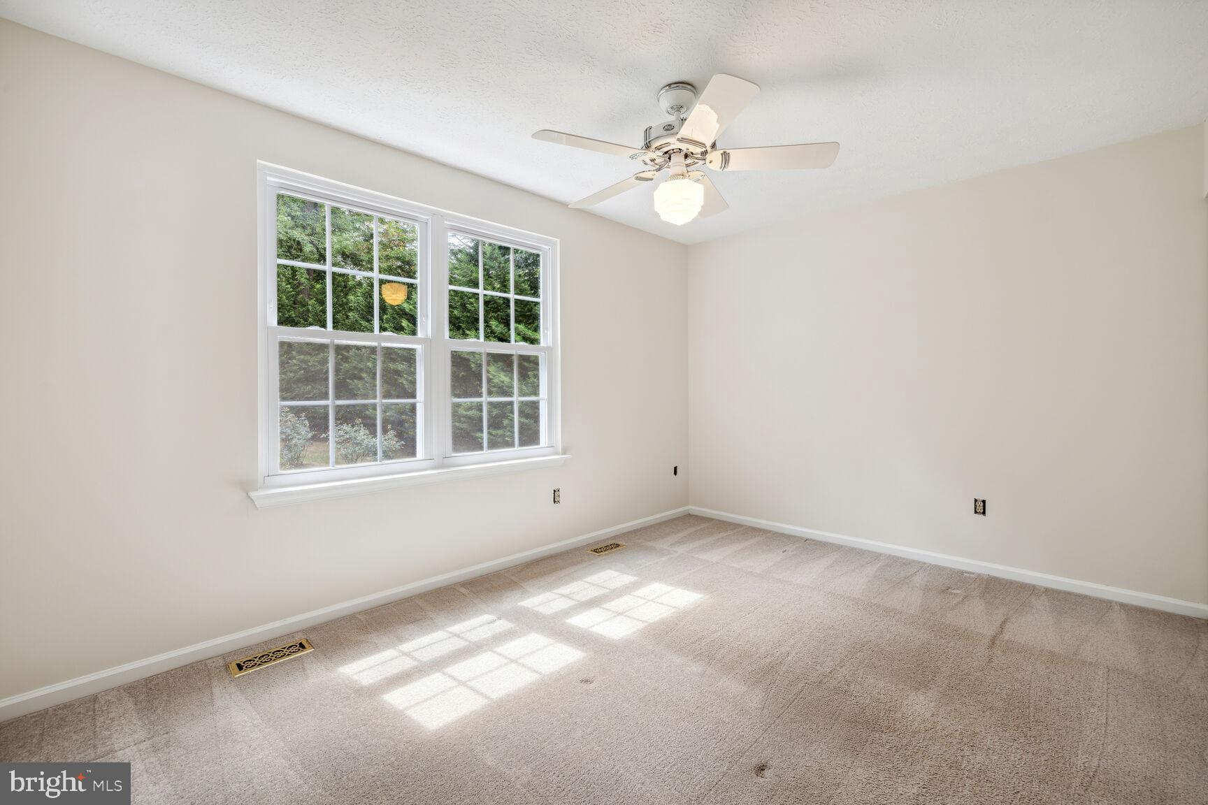 1737 Brookshire Run Point of Rocks, MD 21777 - Photo 13 of 23 Bedroom 1