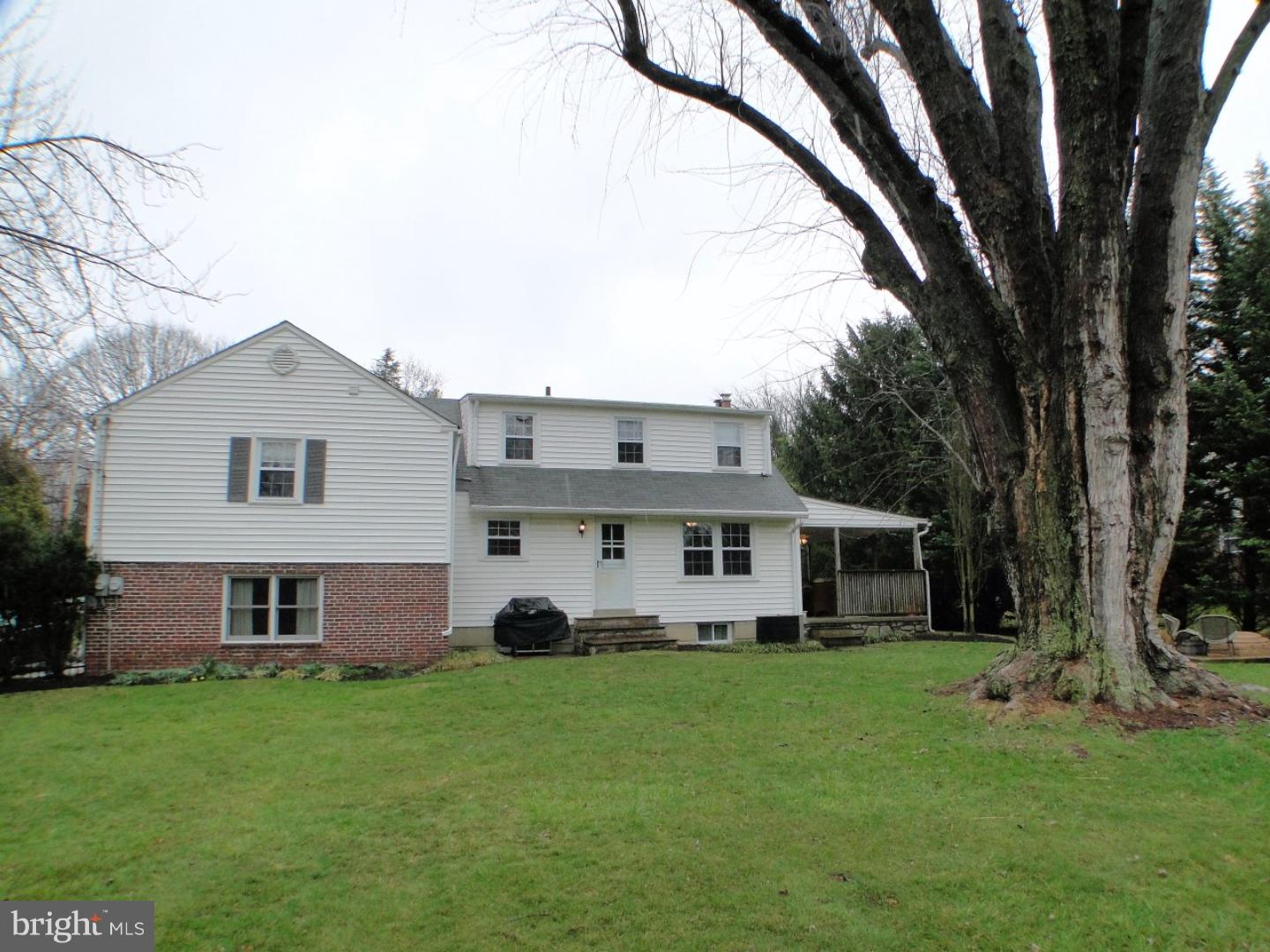 1176 West Valley Road Wayne, PA 19087 - Photo 22 of 25 Exterior Back