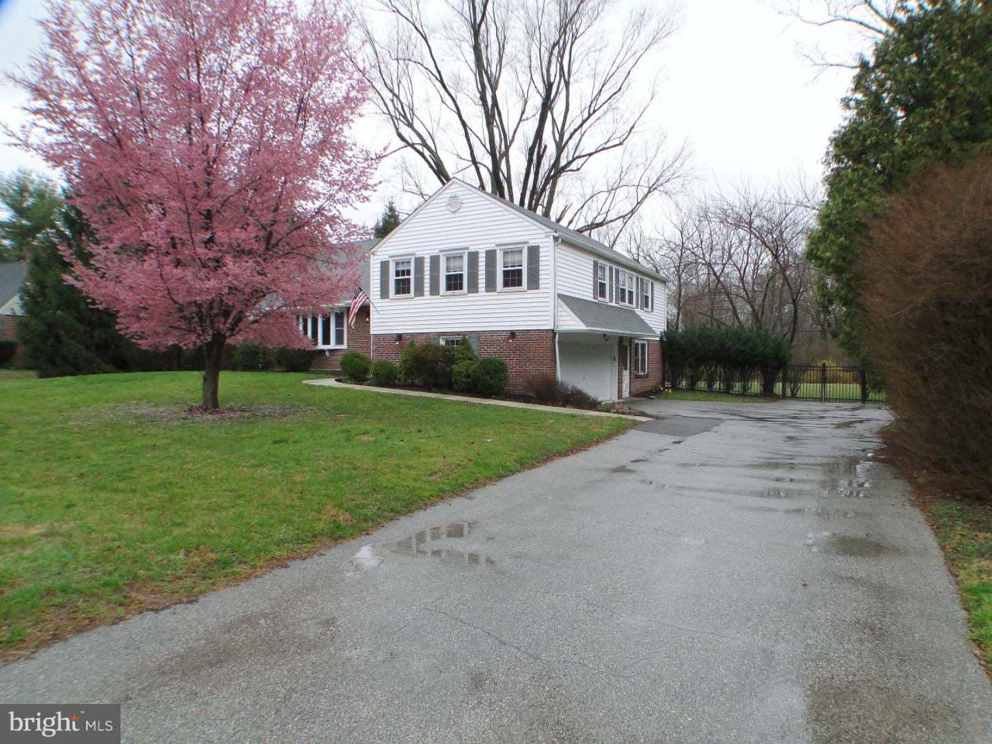 1176 West Valley Road Wayne, PA 19087 - Photo 24 of 25 Exterior Side
