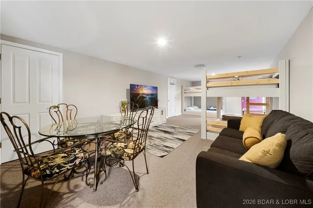 $969,000 | 32787 Dixie Drive, Gravois Mills, MO 65037