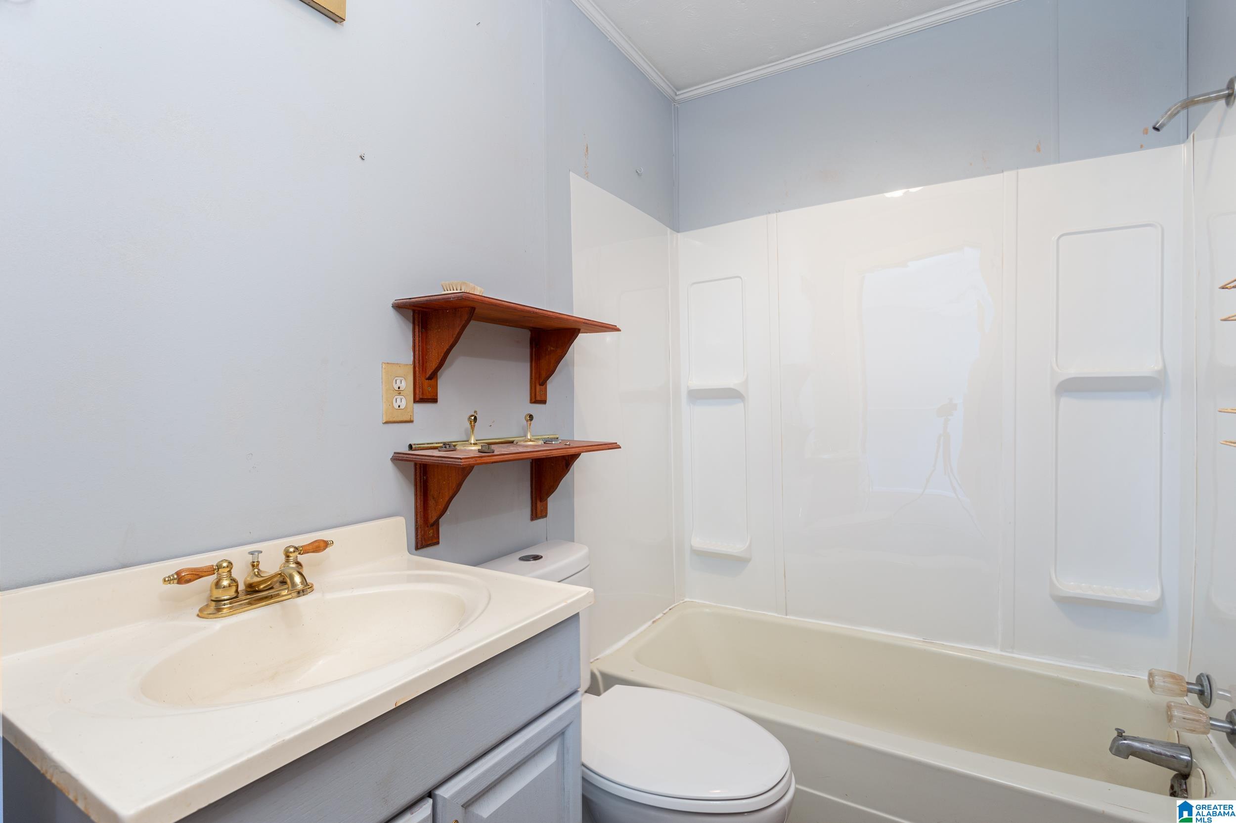 105 Maple Street Anniston, AL 36201 - Photo 16 of 28