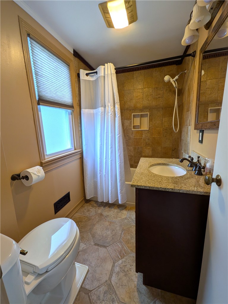 80 Southview Terrace Rochester, NY 14620 - Photo 18 of 33 Gallery Image 18