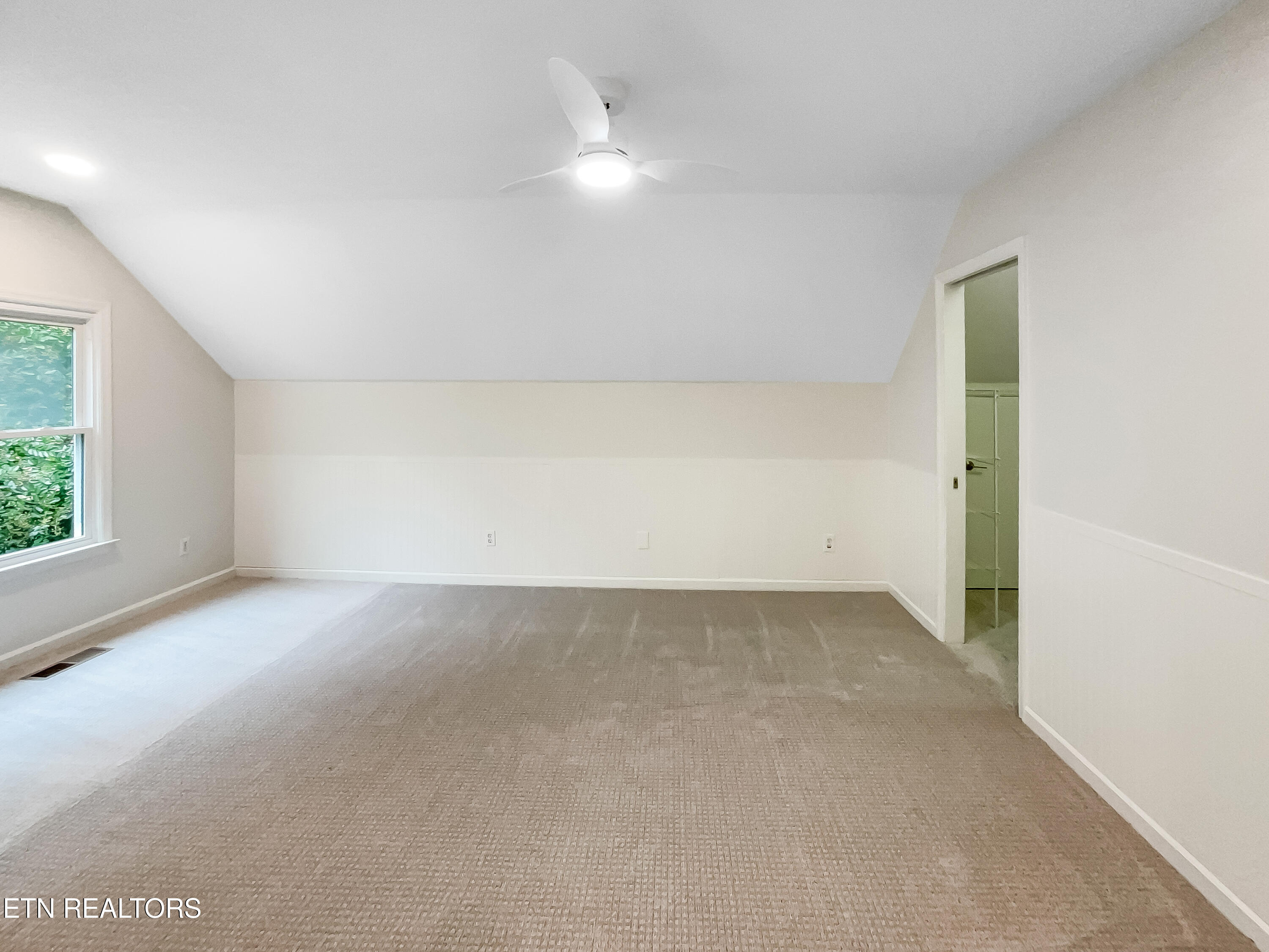42 Palisades Parkway Oak Ridge, TN 37830 - Photo 33 of 57 photo_34