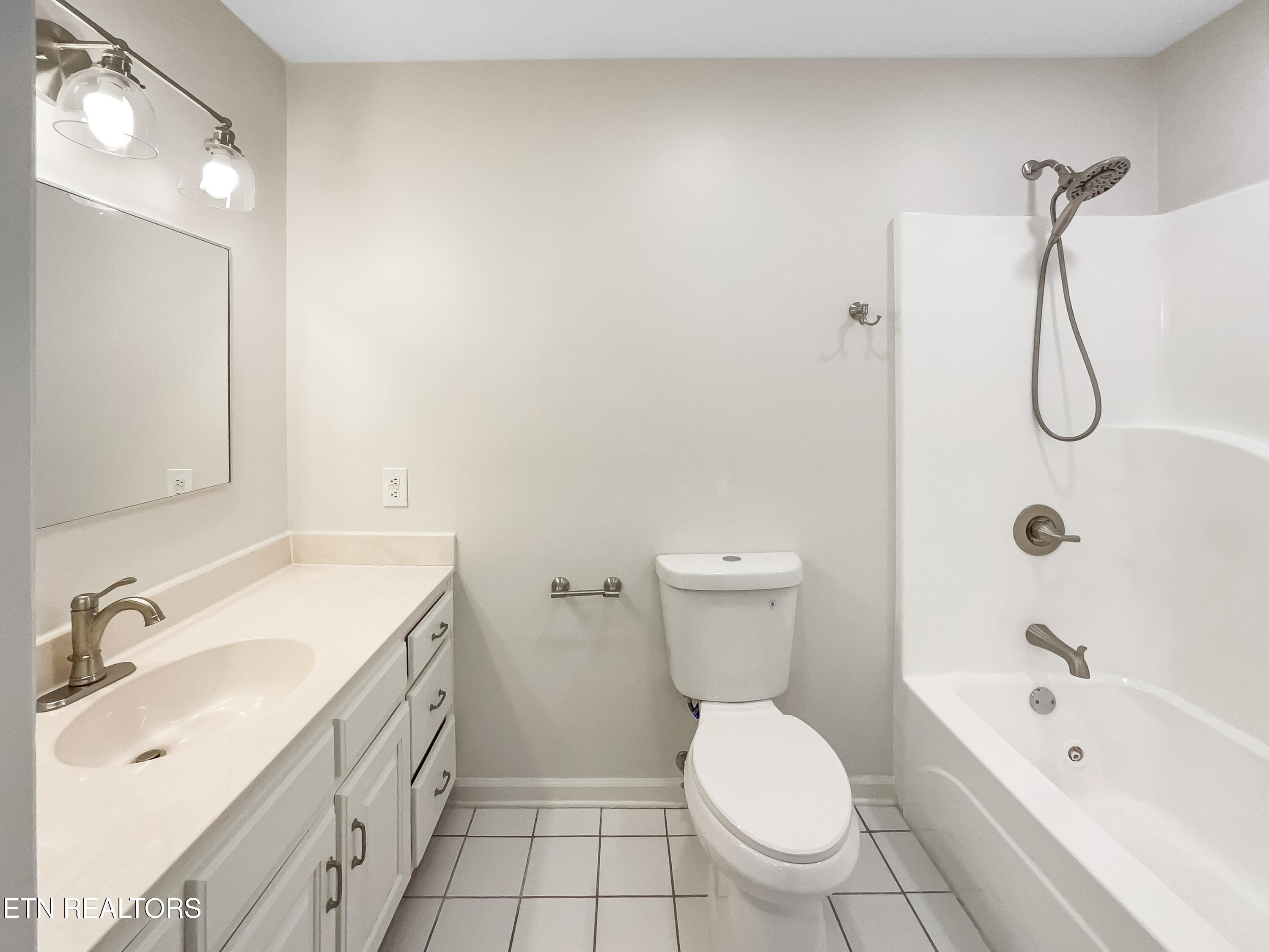 42 Palisades Parkway Oak Ridge, TN 37830 - Photo 36 of 57 photo_37