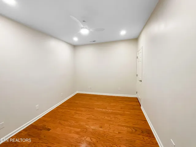 $830,000 | 42 Palisades Parkway, Oak Ridge, TN 37830