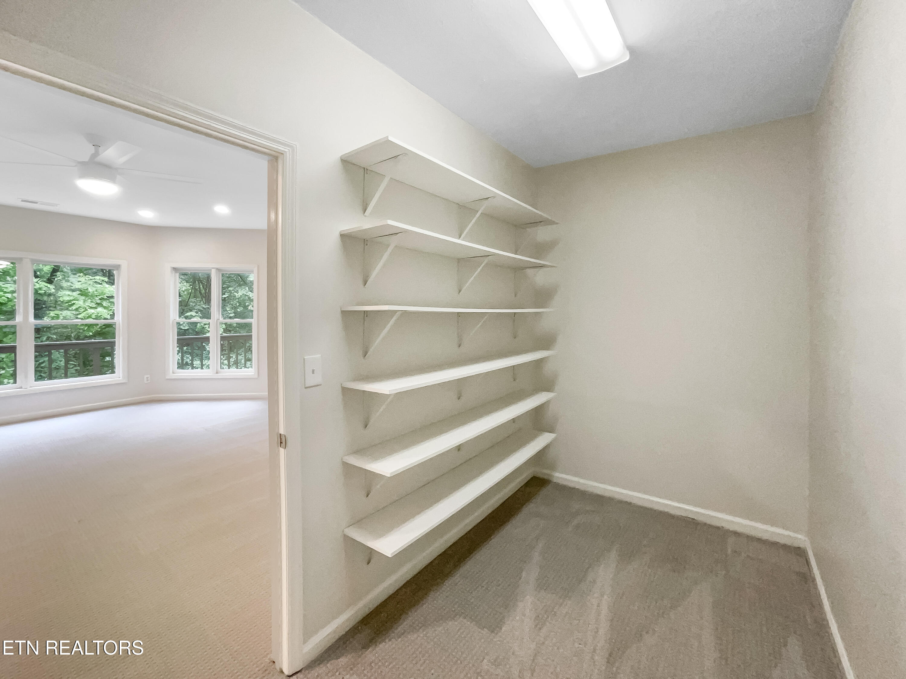 42 Palisades Parkway Oak Ridge, TN 37830 - Photo 43 of 57 photo_44