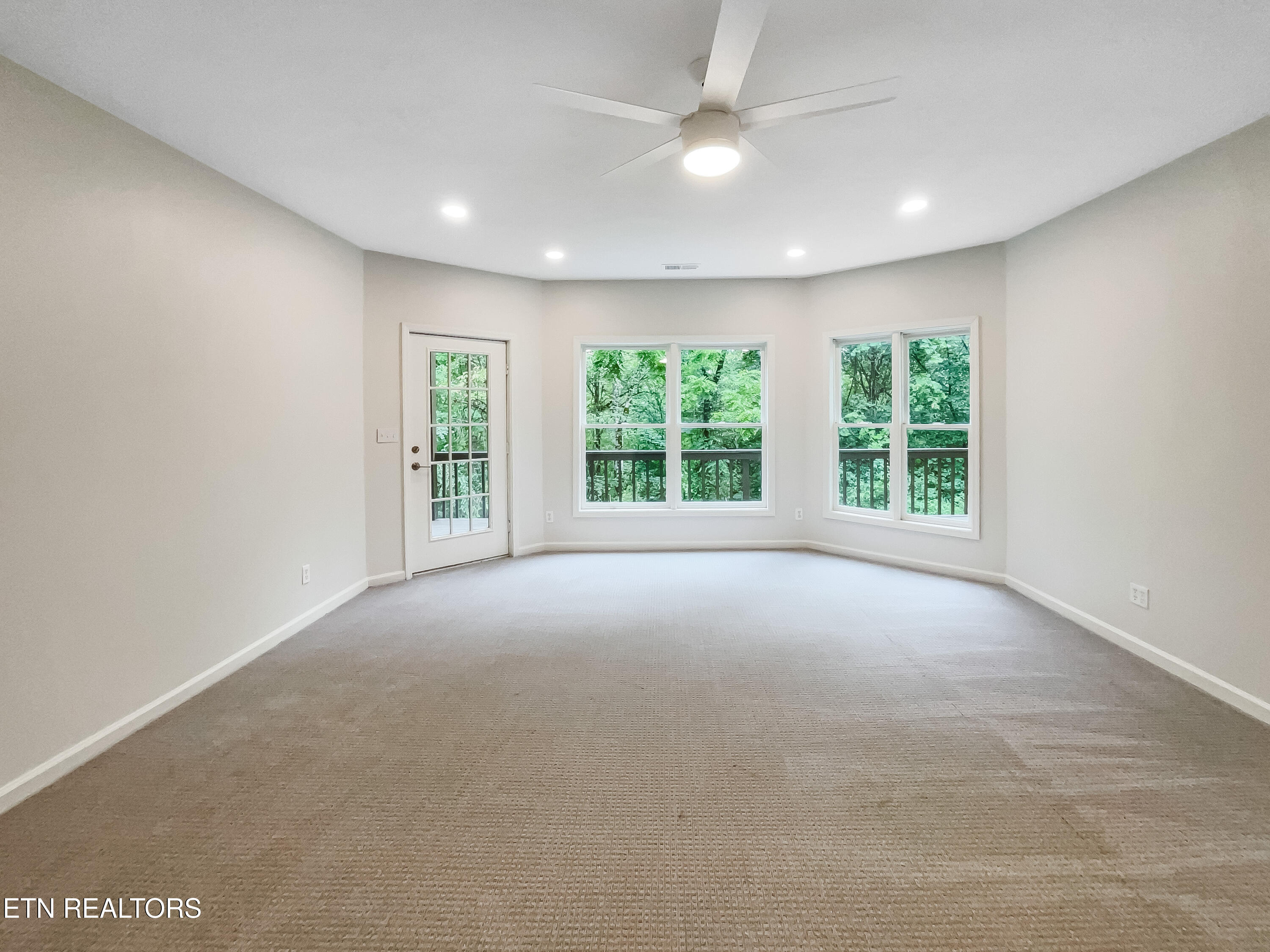 42 Palisades Parkway Oak Ridge, TN 37830 - Photo 44 of 57 photo_45