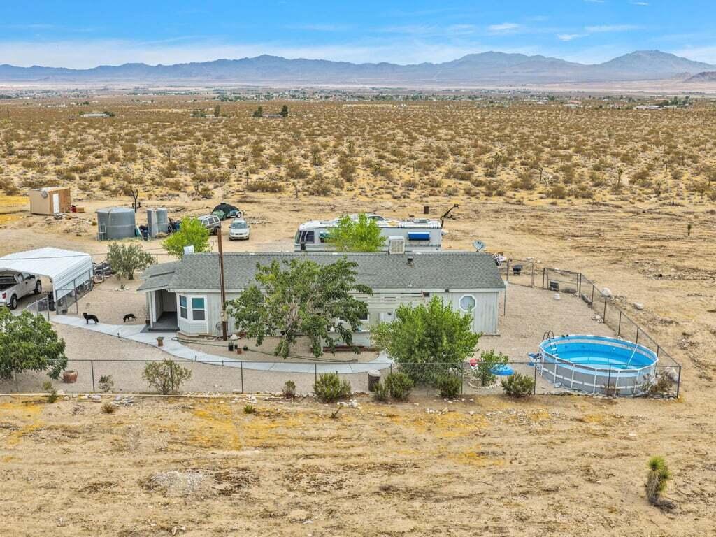 7780 Fairlane Road Lucerne Valley, CA 92356 - Photo 33 of 41 54-custom-DJI_20260720094454_0041_D