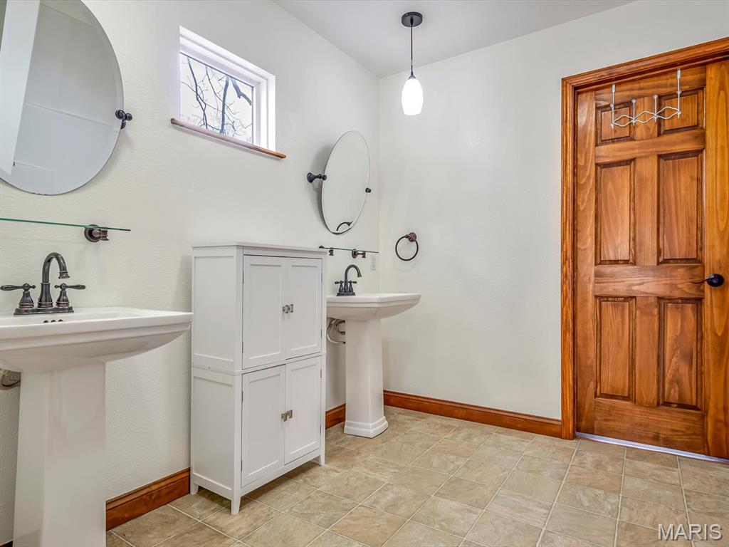 92 South Centennial Road Addieville, IL 62214 - Photo 15 of 27