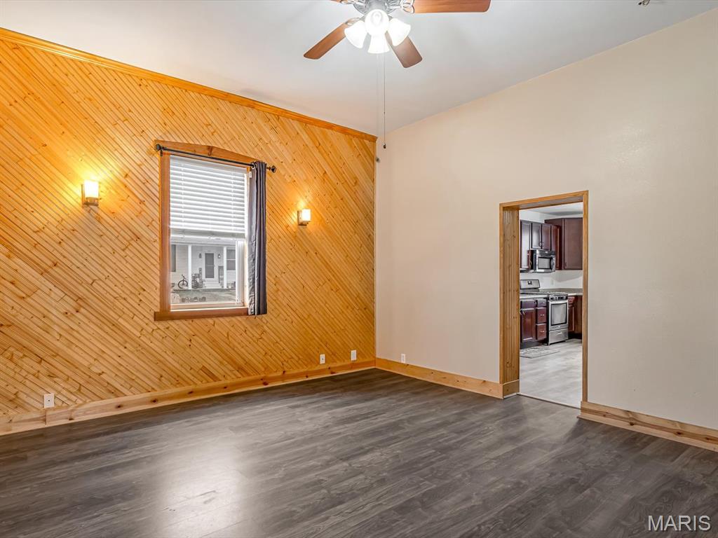 92 South Centennial Road Addieville, IL 62214 - Photo 3 of 27