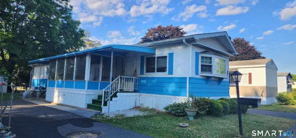 $68,850 | 16 Arapaho Drive, East Hartford, CT 06118