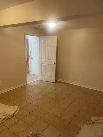 $2,100 | 235 Avenue B, Ronkonkoma, NY 11779