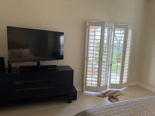 $4,000 | 37672 Breeze Way, Palm Desert, CA 92211