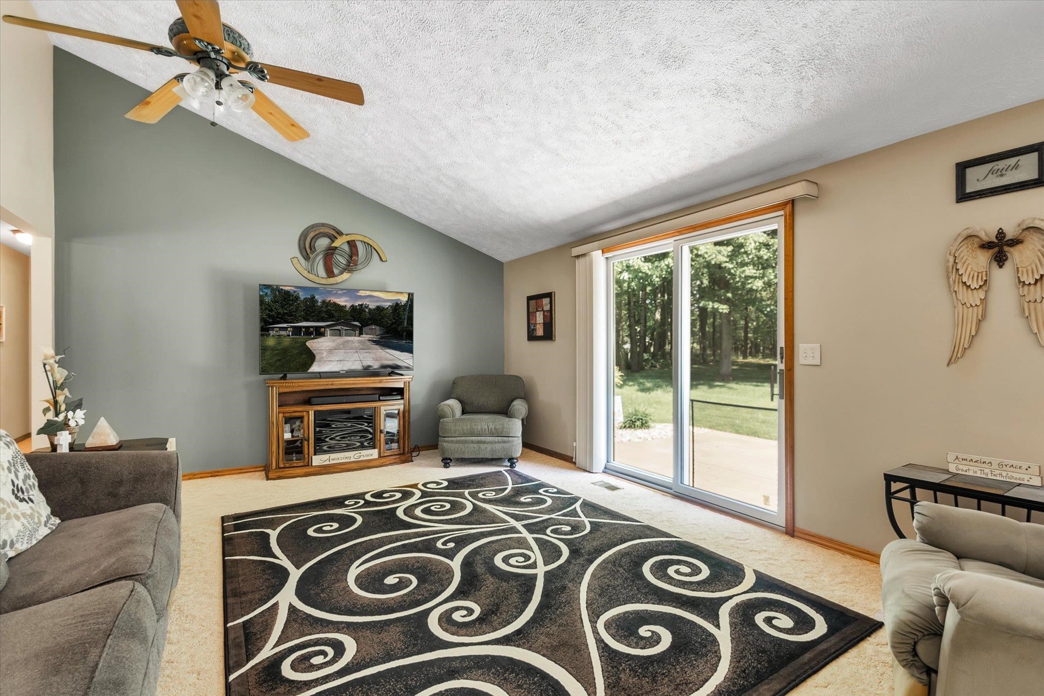 7474 Ashard Road Lake, MI 48632 - Photo 11 of 46 1901272-10.JPG