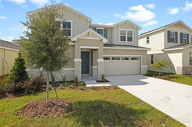 $463,325 | 179 Flag Lilly Lane, Umatilla, FL 32784