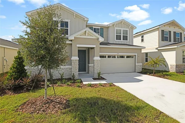 $465,999 | 179 Flag Lilly Lane, Umatilla, FL 32784