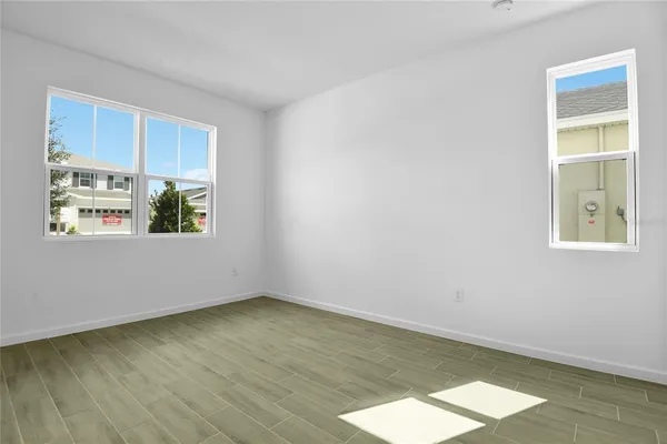 $465,999 | 179 Flag Lilly Lane, Umatilla, FL 32784