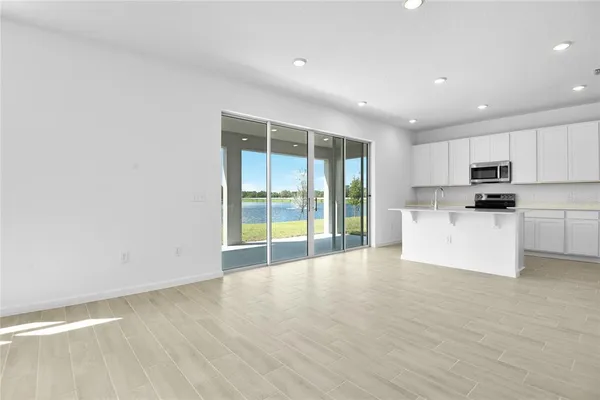 $465,999 | 179 Flag Lilly Lane, Umatilla, FL 32784