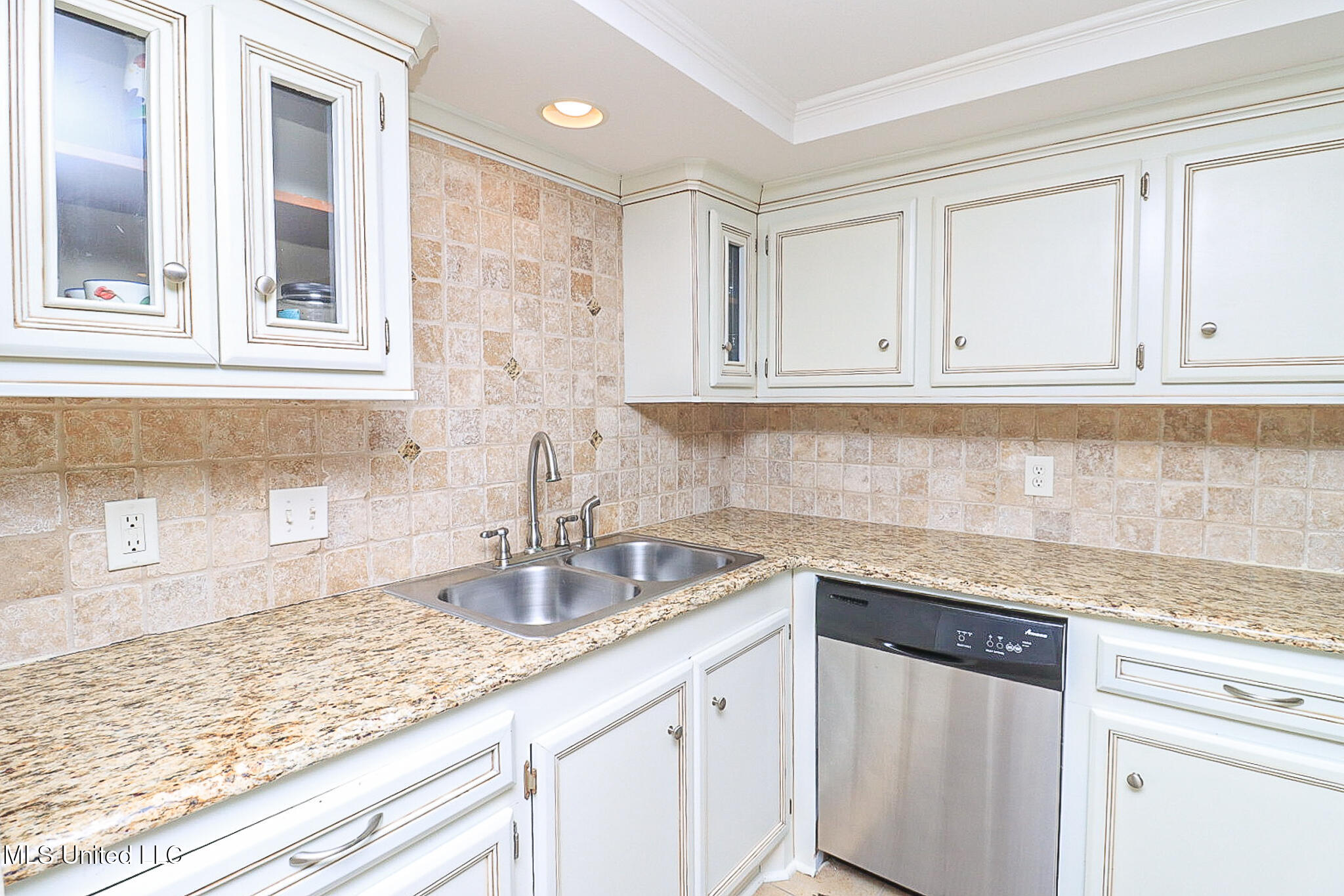 65 Breakers Lane Ridgeland, MS 39157 - Photo 14 of 54 65 Breakers Ln 12