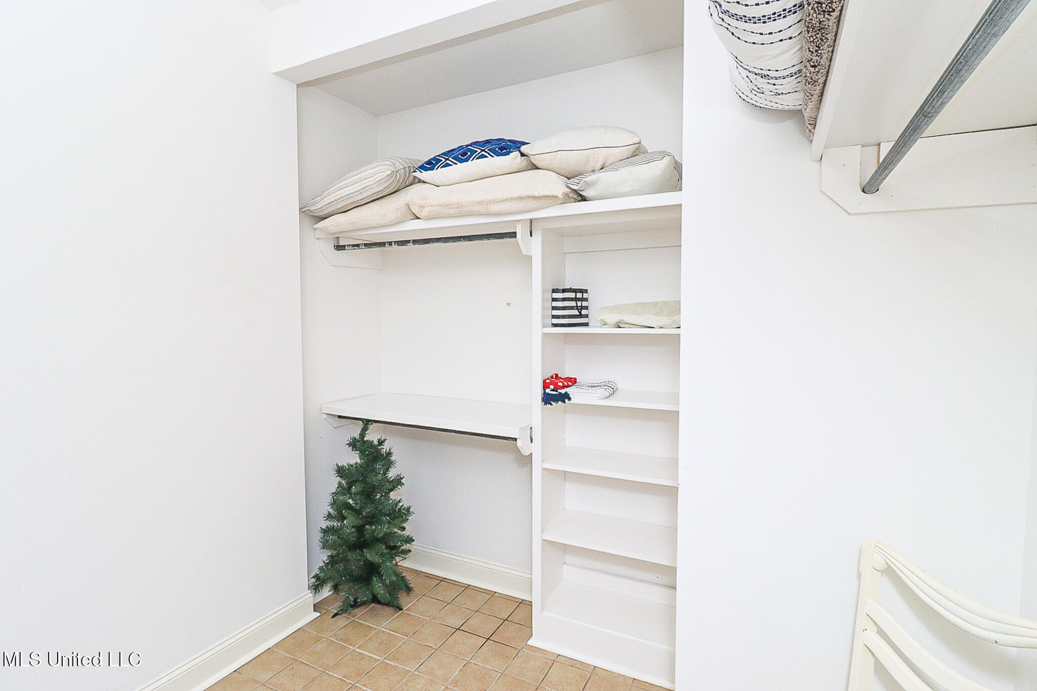 65 Breakers Lane Ridgeland, MS 39157 - Photo 26 of 54 65 Breakers Ln 18