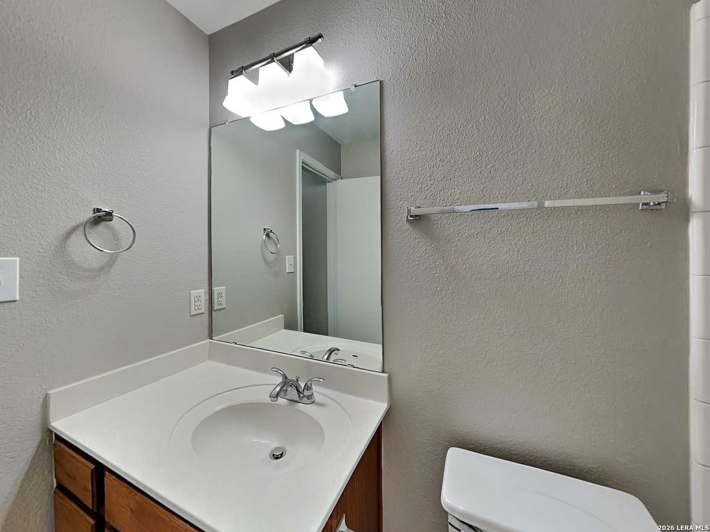 8527 Sea Rim Drive Converse, TX 78109 - Photo 12 of 16