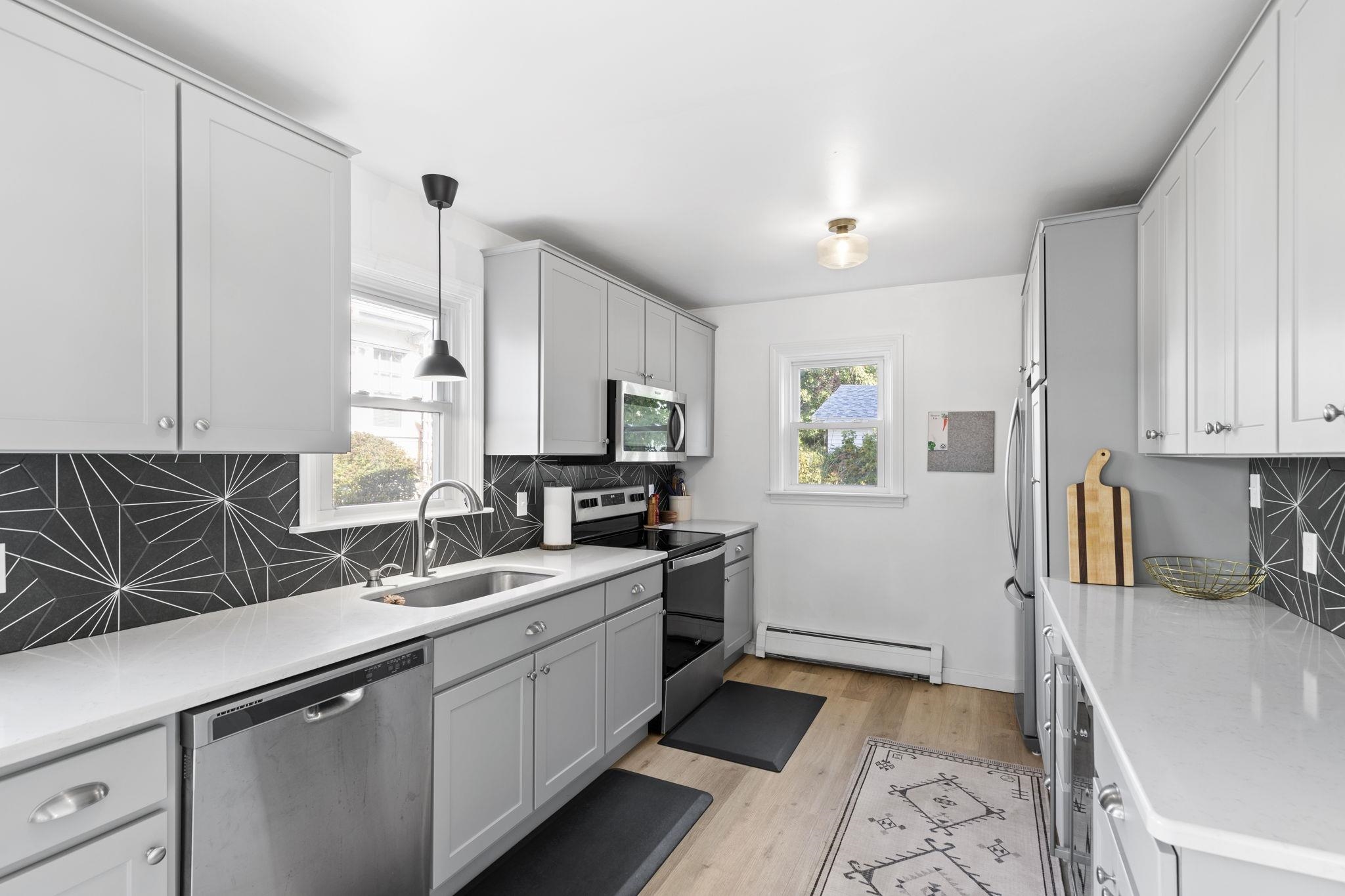 16 Oceanview Avenue Rye, NH 03870 - Photo 17 of 38