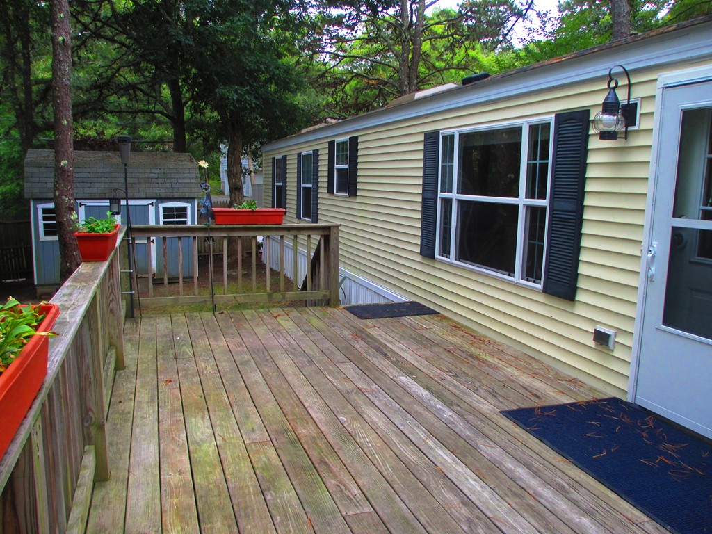 25 Ruxton Mashpee, MA 02649 - Photo 17 of 27 Gallery Image 17
