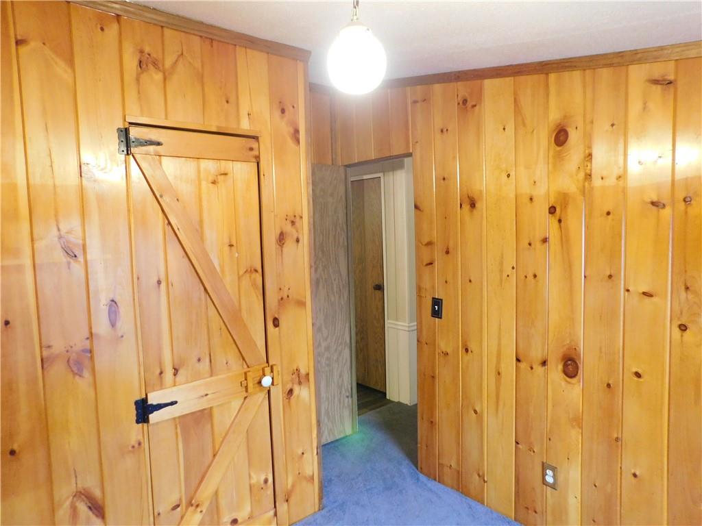 416 Midland Road Midland, PA 15059 - Photo 13 of 37