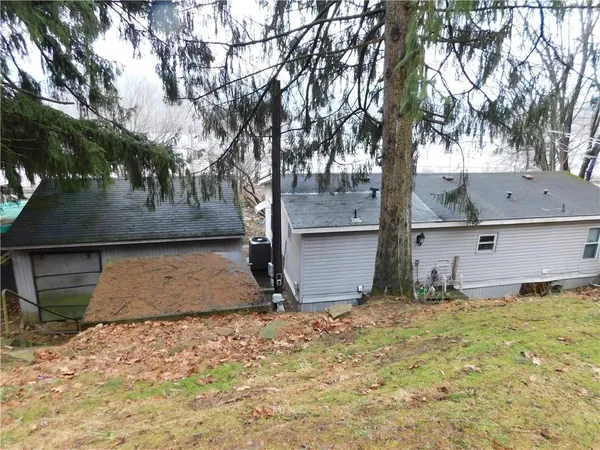 a view of a outdoor space