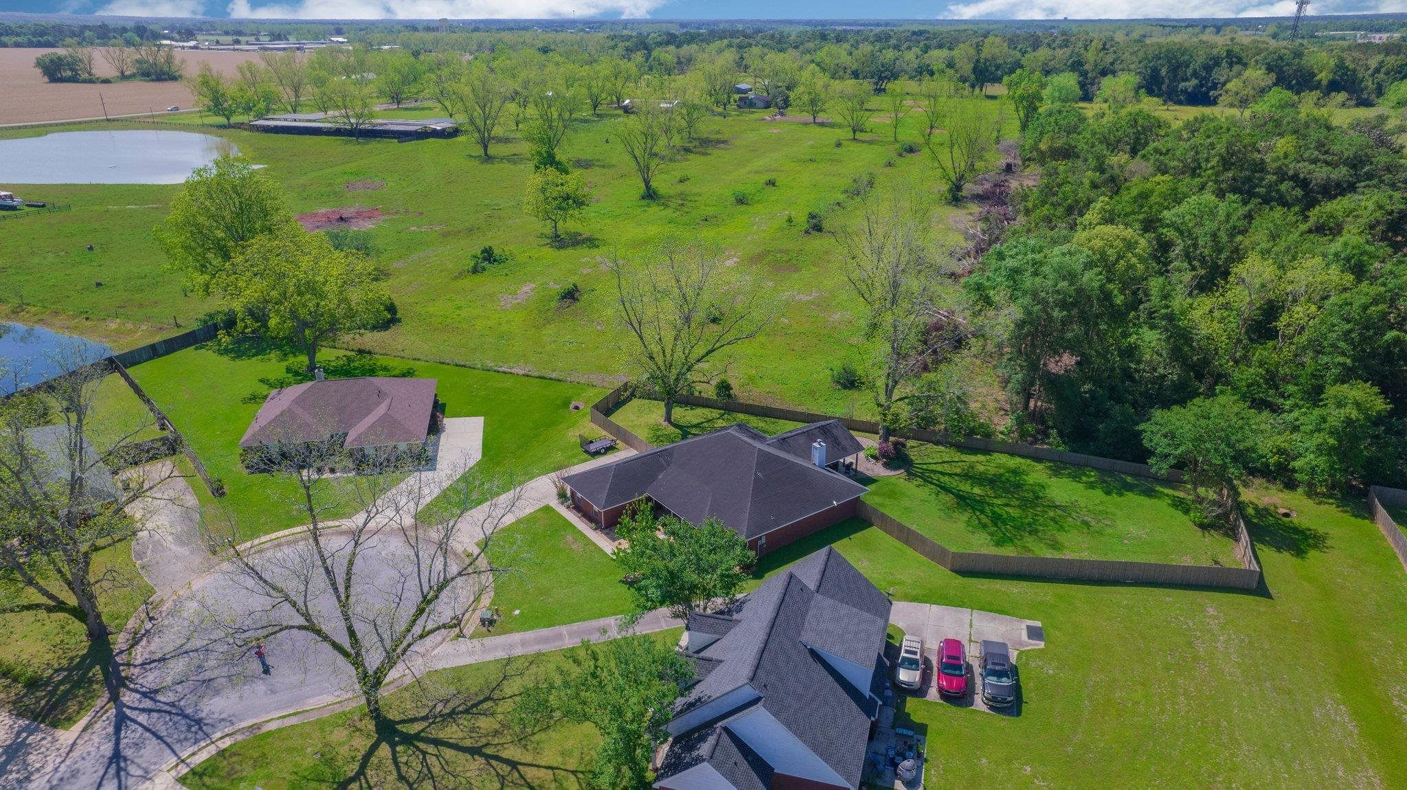 26575 Dean Court South Daphne, AL 36526 - Photo 37 of 41