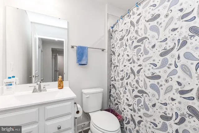 $599,999 | 14093 Sunrise Valley Drive, Herndon, VA 20171