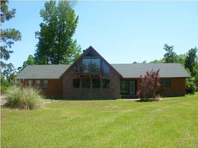 740 Freedom Road Century, FL 32535 - Photo 2 of 19 CLOSER FRONT VIEW