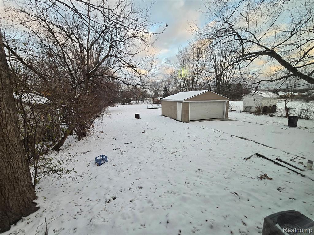 15331 Allen Road Southgate, MI 48195 - Photo 27 of 28 Gallery Image 27
