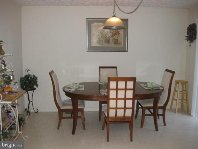 421 Buttonwoods Road Elkton, MD 21921 - Photo 4 of 12 Dining Area