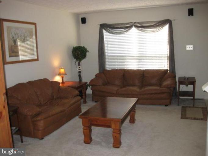 421 Buttonwoods Road Elkton, MD 21921 - Photo 5 of 12 Living Room