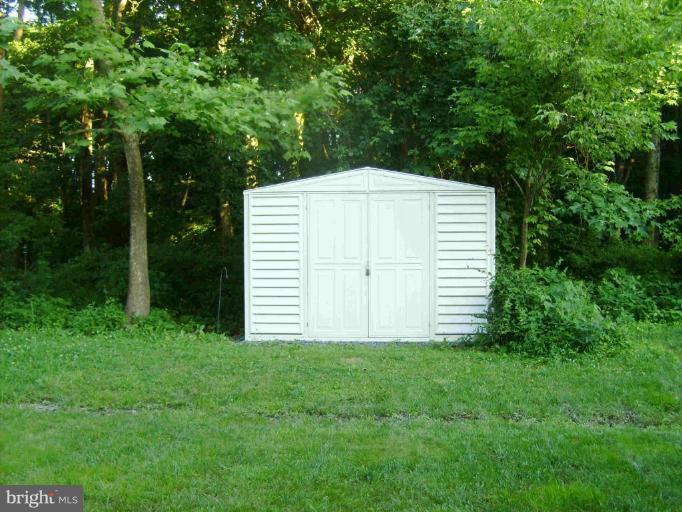 421 Buttonwoods Road Elkton, MD 21921 - Photo 7 of 12 Back yard