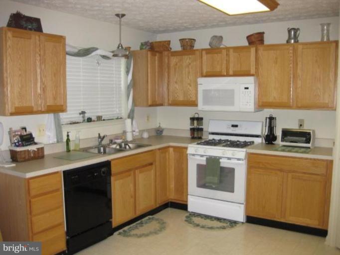 421 Buttonwoods Road Elkton, MD 21921 - Photo 9 of 12 Kitchen #2