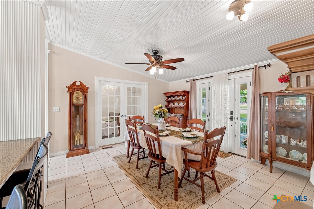 482 Hiller Road Cuero, TX 77954 - Photo 11 of 48 Gallery Image 11