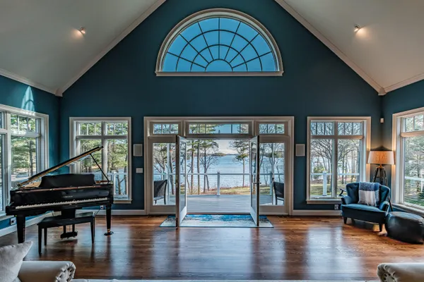 $2,750,000 | 311 Murphy's Corner Road, Woolwich, ME 04579