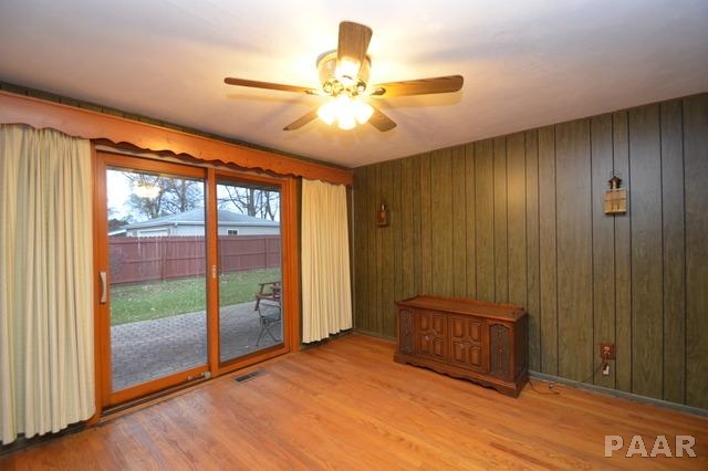 104 Oakdale Road Washington, IL 61571 - Photo 4 of 18 Gallery Image 4