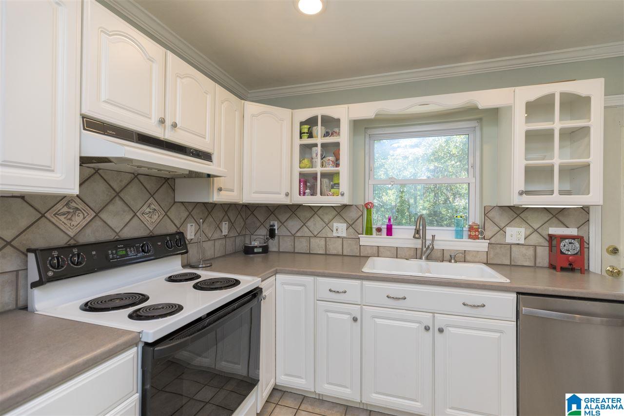 4480 South Shades Crest Road Helena, AL 35022 - Photo 19 of 35