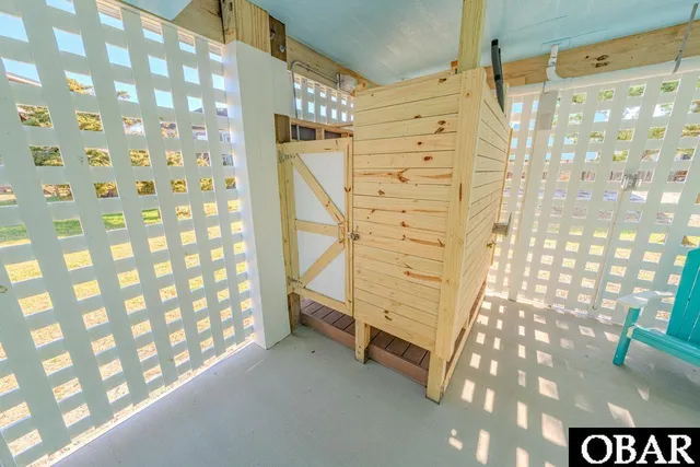 $585,000 | 39009 Snook Court, Avon, NC 27915