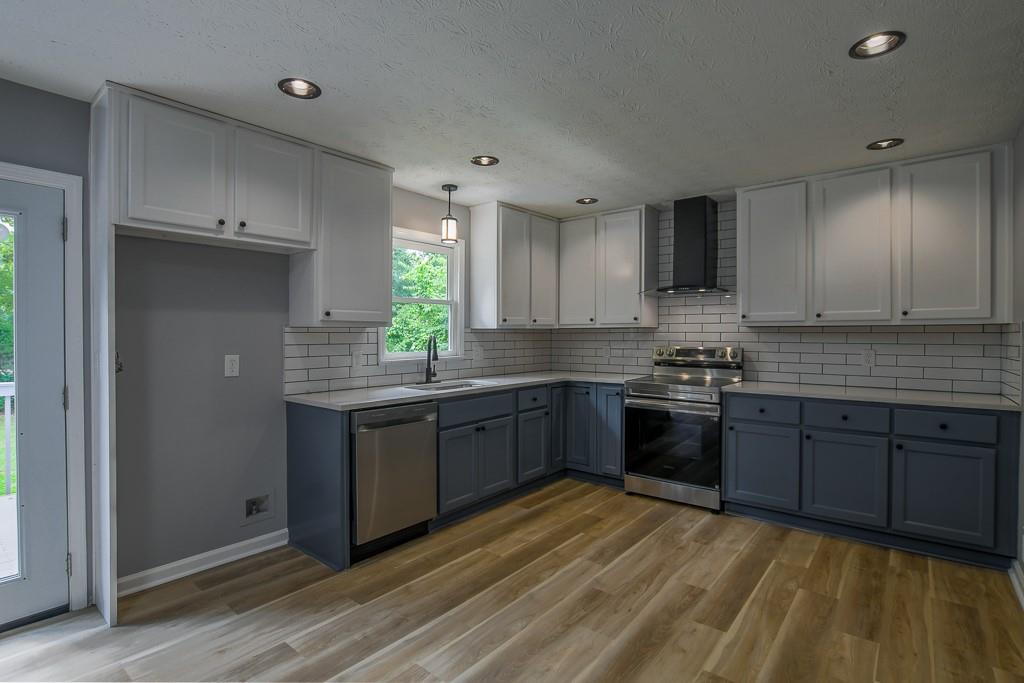9301 Settlers Grove Road Northeast Covington, GA 30014 - Photo 10 of 38