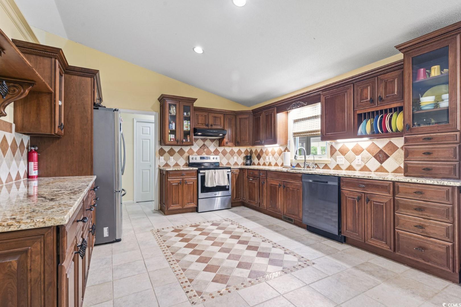 5093 Hampton Road Conway, SC 29527 - Photo 11 of 40 Gallery Image 11