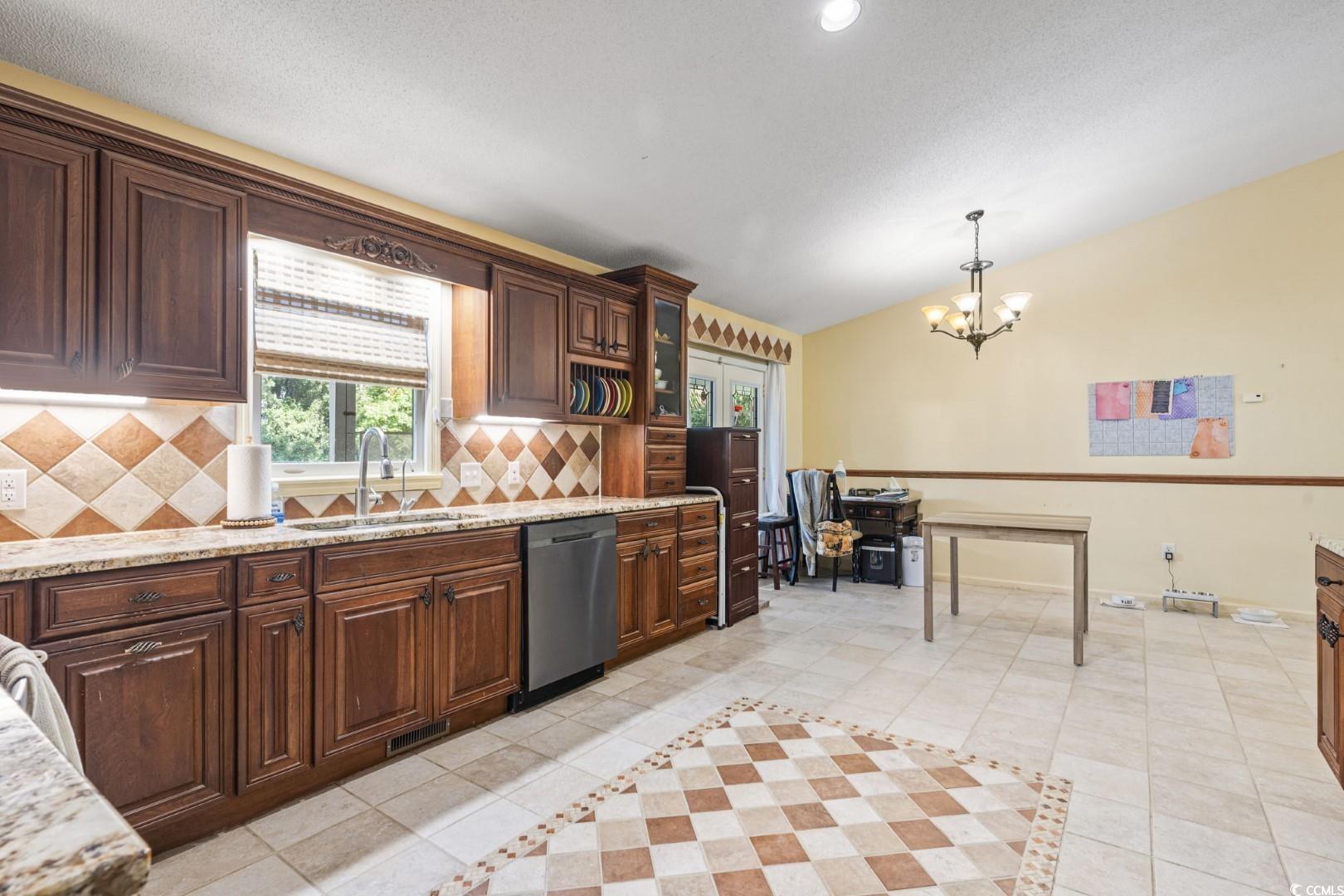 5093 Hampton Road Conway, SC 29527 - Photo 14 of 40 Gallery Image 14