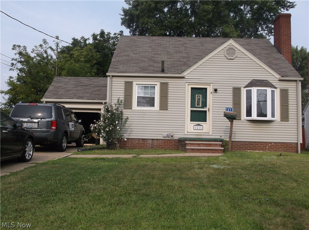 1211 Raff Road Southwest Canton, OH 44710 - Photo 1 of 4 Gallery Image 1