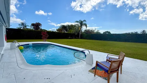 $1,149,000 | 10124 Seagrape Way, Palm Beach Gardens, FL 33418