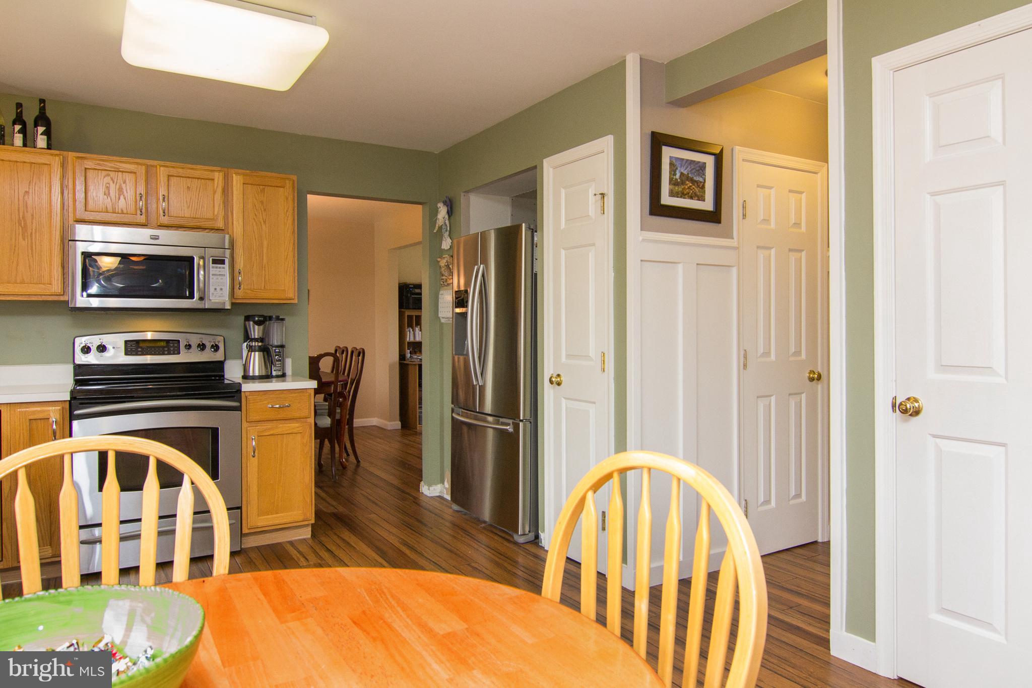 1303 Crossbow Road Mount Airy, MD 21771 - Photo 11 of 30 Kitchen